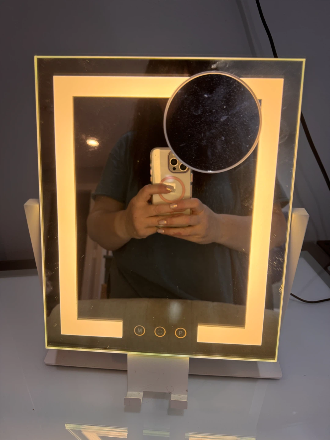 Lighted Vanity Mirror with Magnifying Side Mirror - photo 3