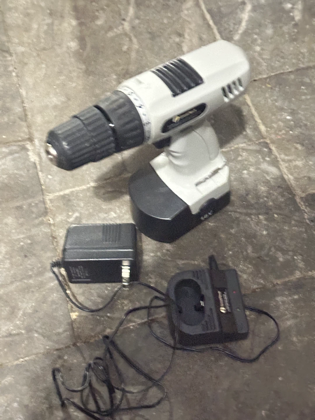 GreatNeck 18V Cordless Drill with Keyless Chuck - photo 4