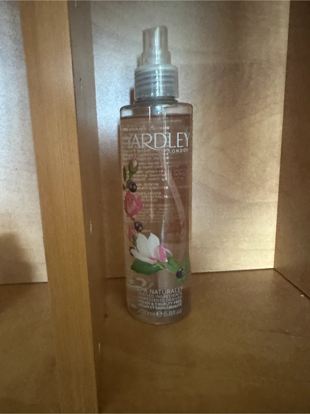 ($15 value) Yardley London Body Spray 200ml English rose