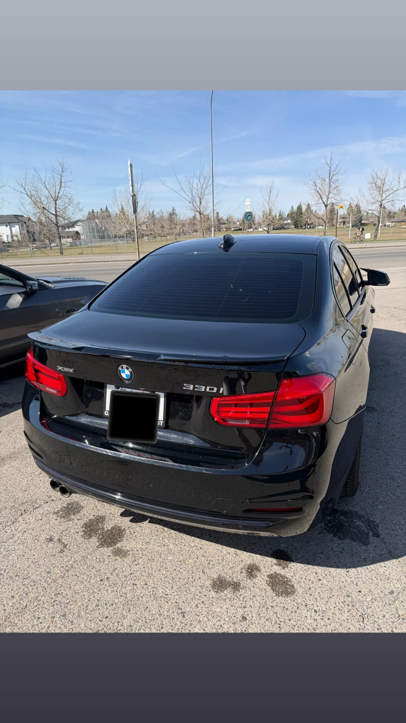 Black BMW 330i Sedan - photo 5
