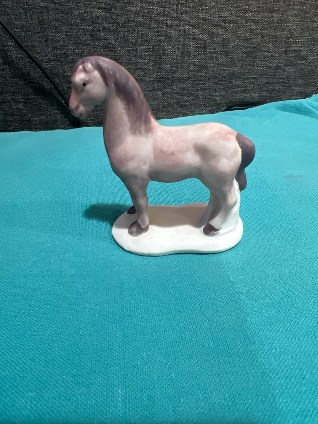 Porcelain Horse Figurine - photo 2