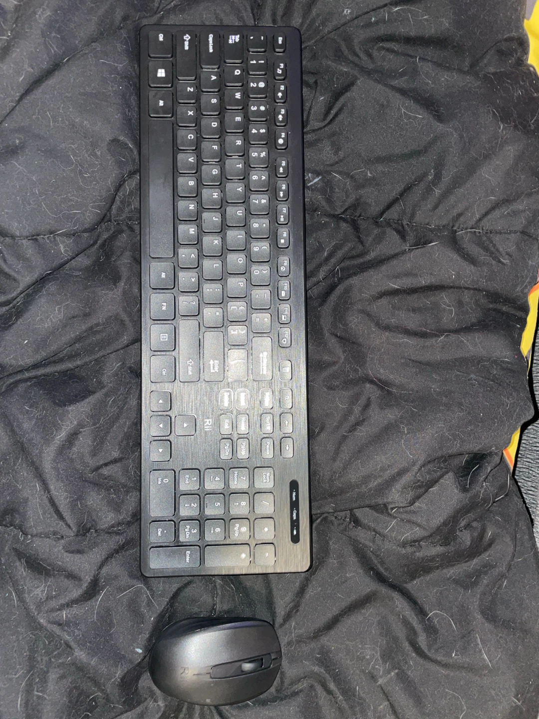 Rii Wireless Keyboard and Mouse Combo