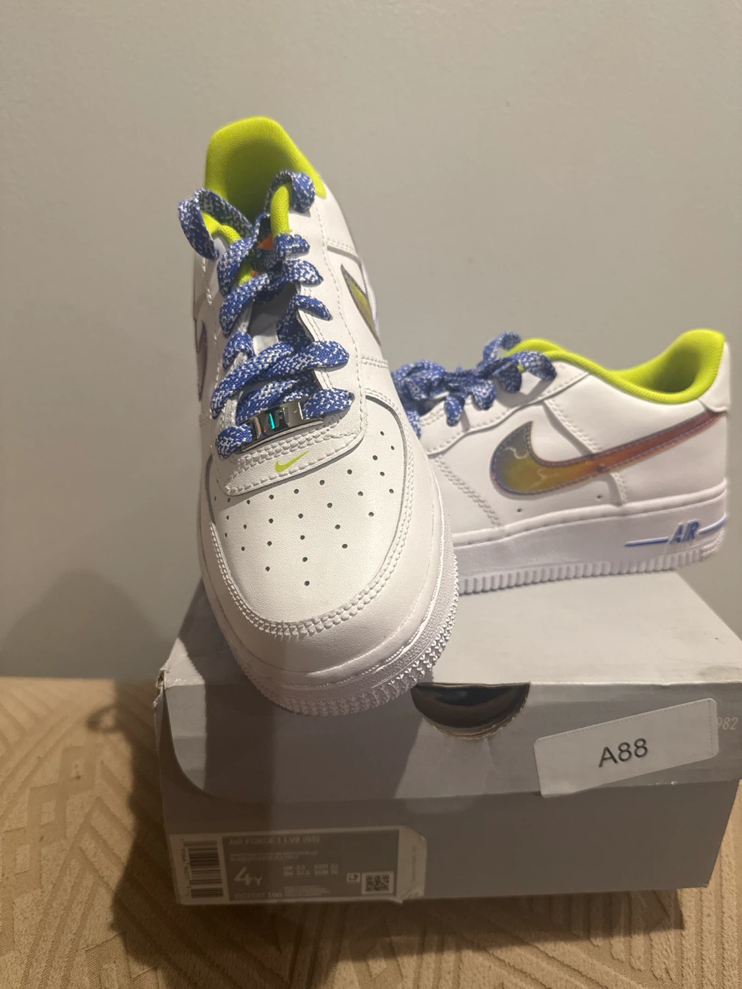 Nike Air Force 1 LV8 (GS) Shoes Size 4Y - photo 2
