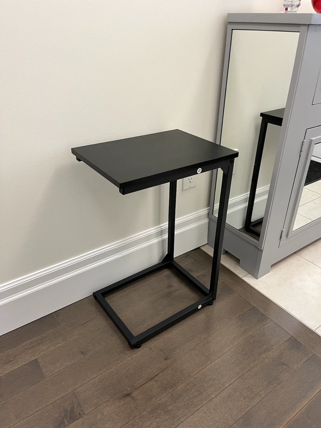 NEW C-Shaped Table