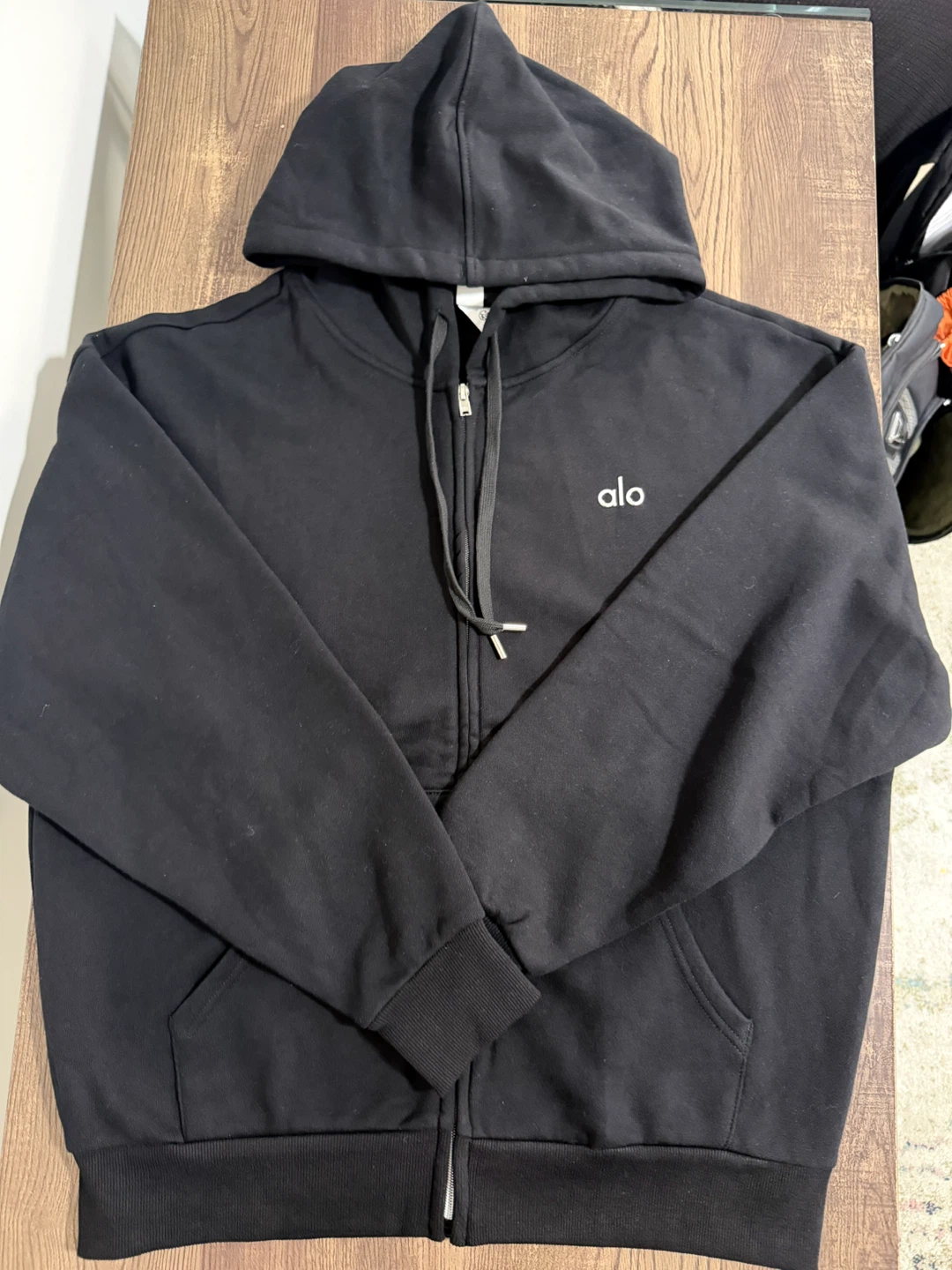 Alo Yoga Sweatpants and Hoodie Set - photo 3