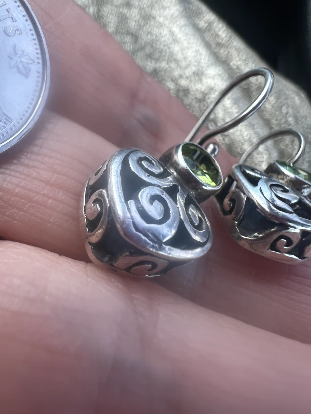 925 Sterling Silver Heart Earrings with Peridot Gemstones - photo 3