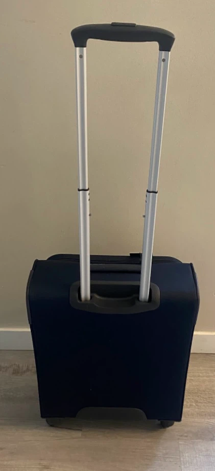 New Samsonite Base Hits Carry-On Spinner Suitcase – Navy Blue - photo 2