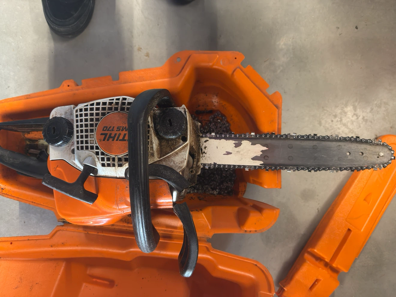 STIHL MS 170 Chainsaw - photo 4
