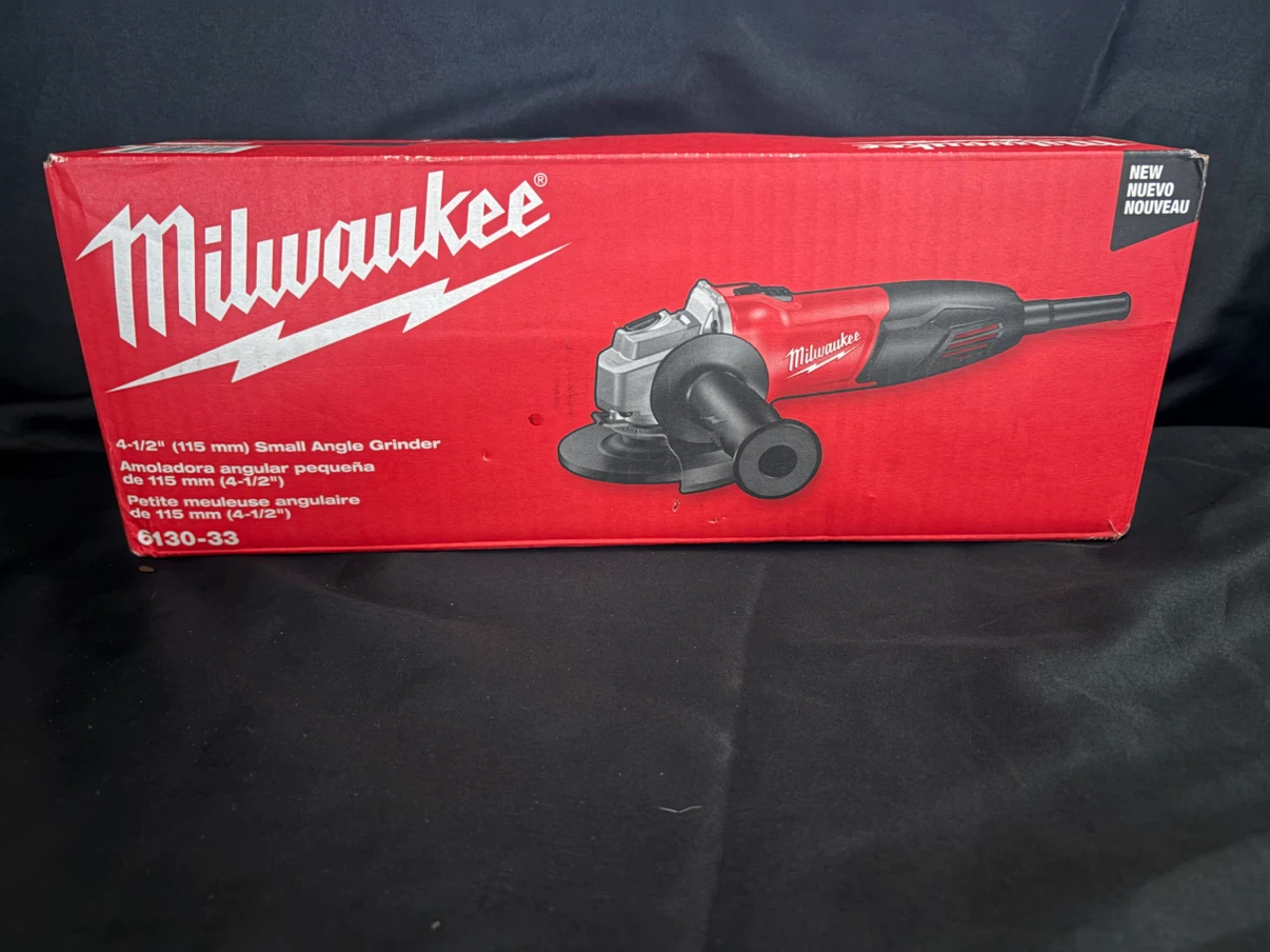 Milwaukee 4-1/2" (115mm) Small Angle Grinder 6130-33