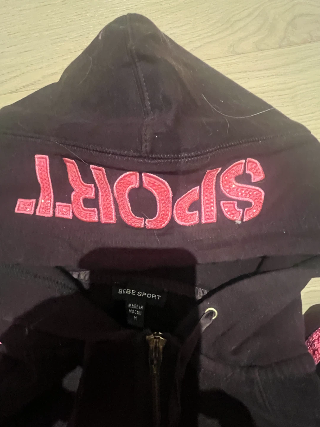 Bebe sport brown sweater with sparkly pink details - photo 3