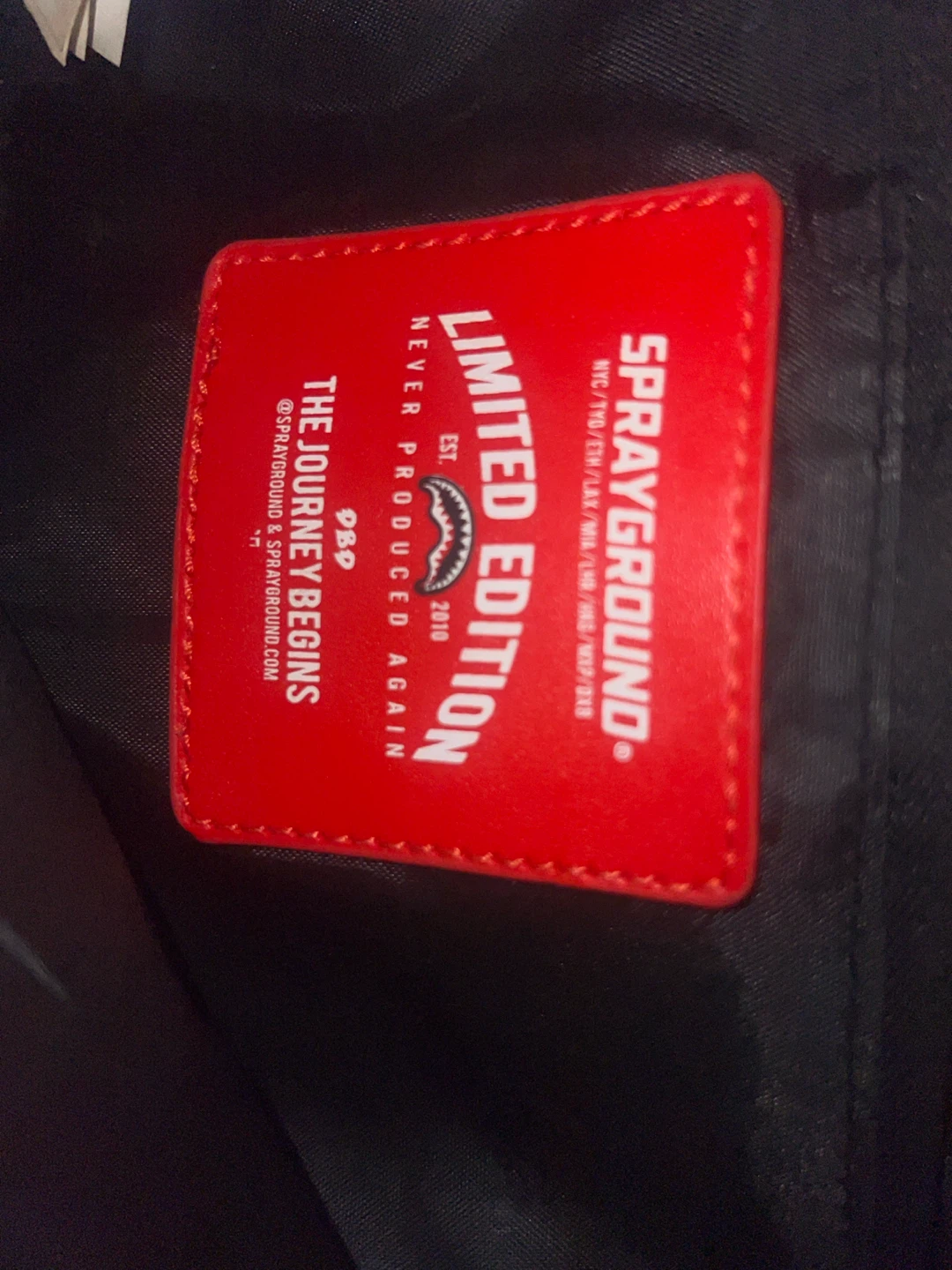 Sprayground Limited Edition Fanny Pack - photo 3