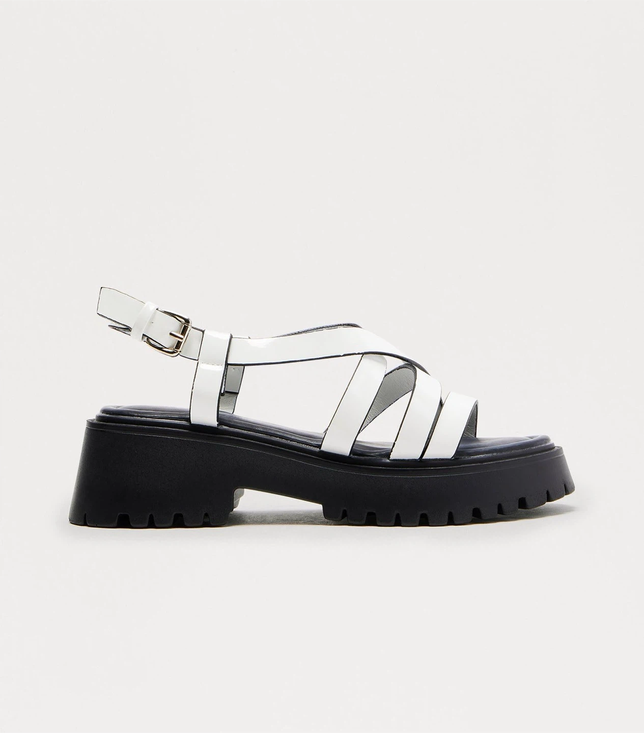 Weeboo White Platform Sandals Size 7.5