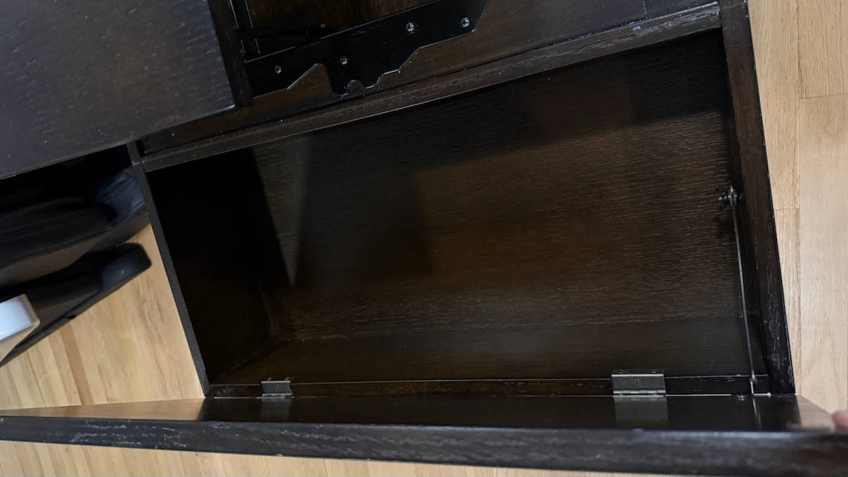 Dark Wood Coffee Table with Lift Top - photo 3
