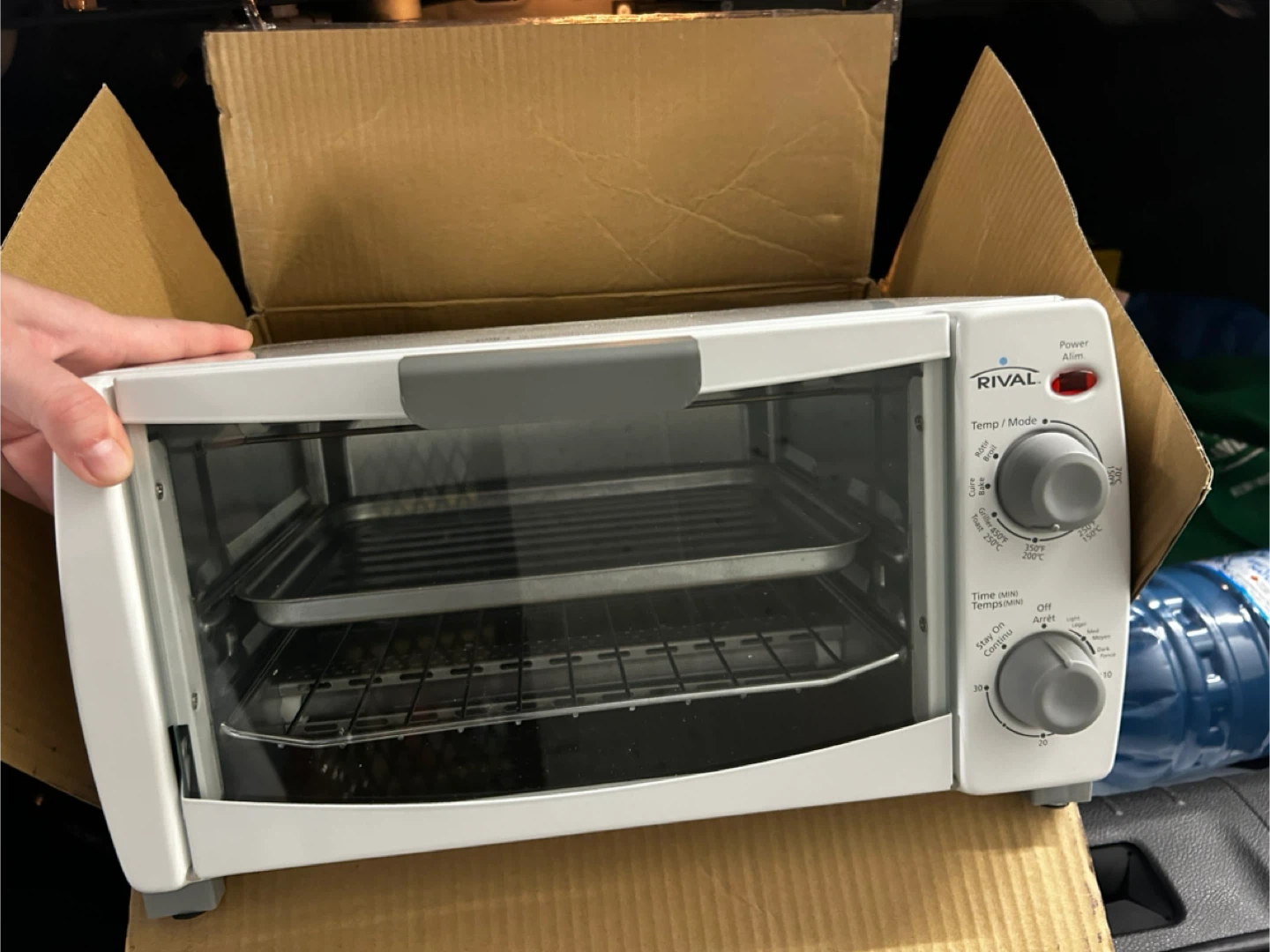 Rival 4-Slice Toaster Oven - photo 2