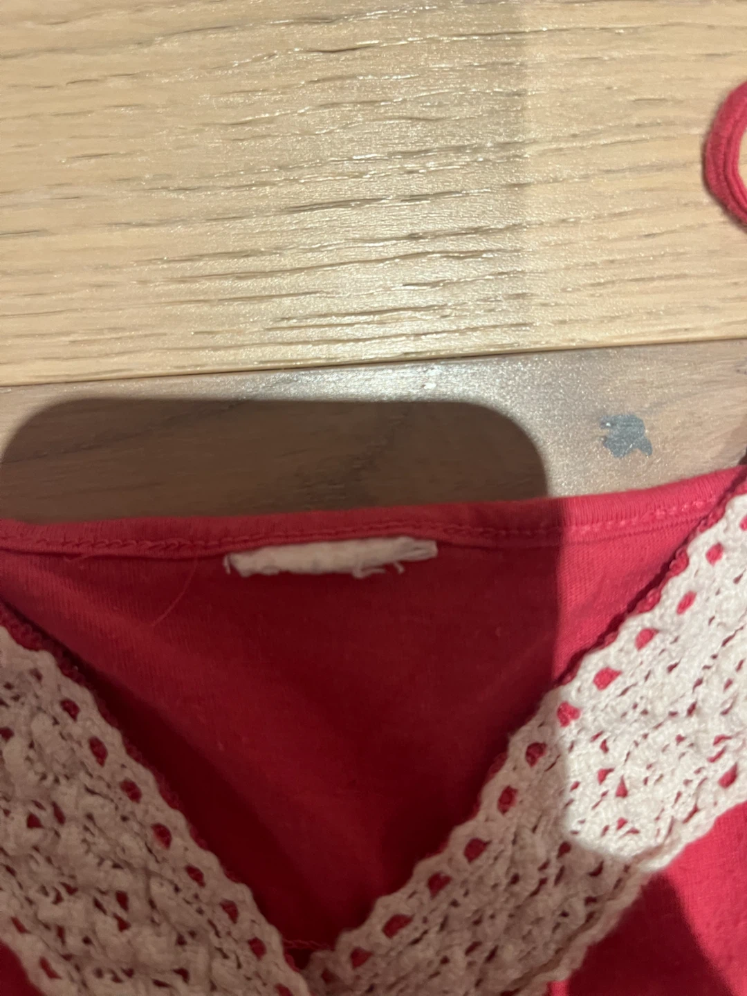 Pink camisole with white lace trim - photo 3