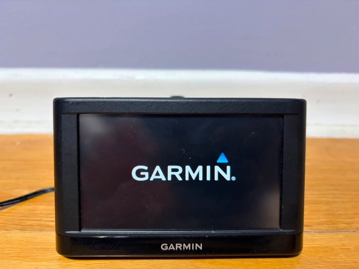 Garmin GPS Navigator with Car Charger