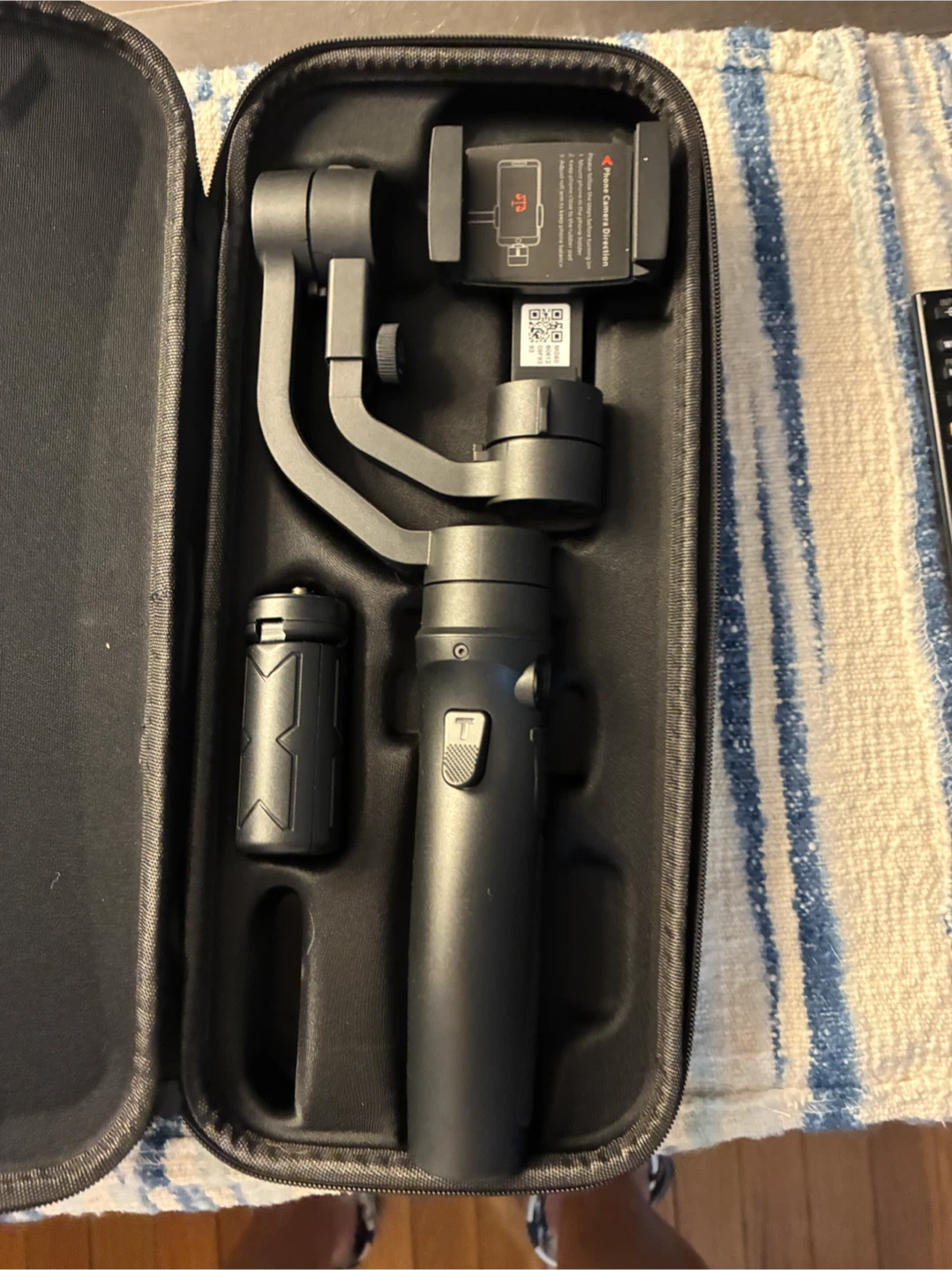 Hohem iSteadyMobile 3-Axis Gimbal for Smartphone - photo 2