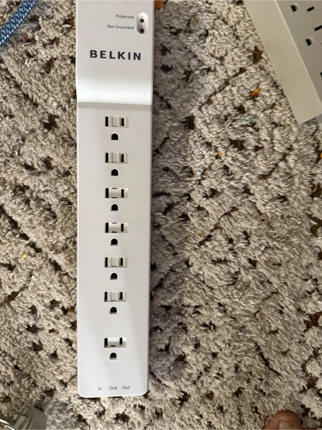 APC SurgeArrest Professional & Belkin Power Strip - photo 5