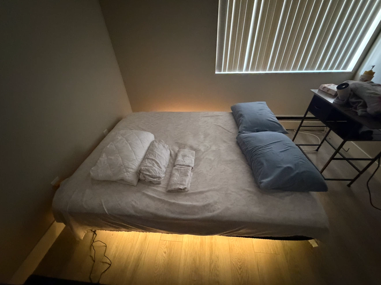 Queen Bed Set – Frame w/ LED, Mattress, Sheets & Pillows - photo 4