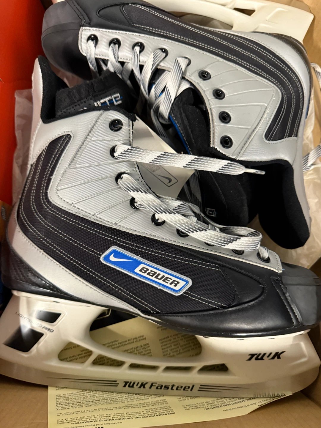 Bauer NBH Ignite 44 Skate SR-CTC Hockey Skates - photo 4