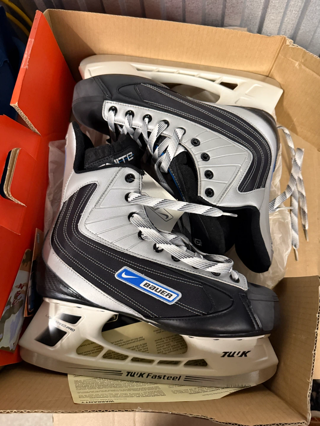 Bauer NBH Ignite 44 Skate SR-CTC Hockey Skates - photo 5