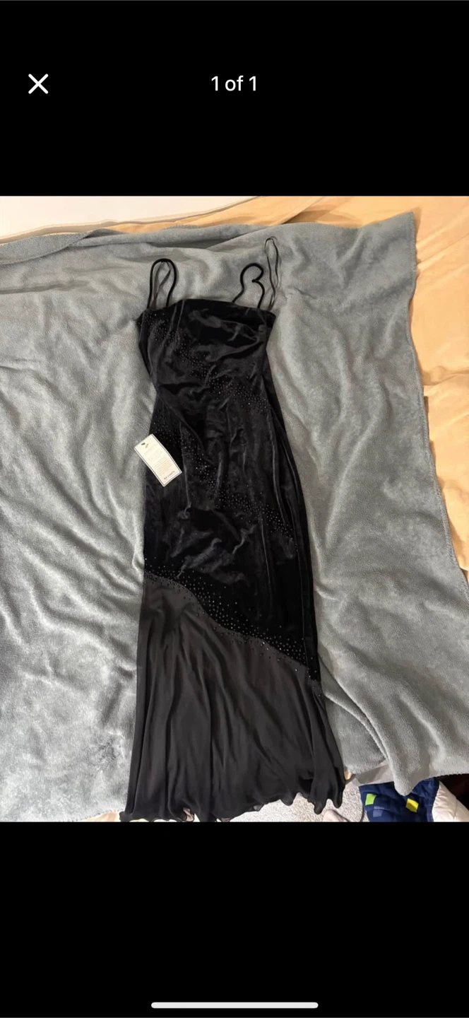 Black Velvet Beaded Formal Gown-size 3/4 women’s