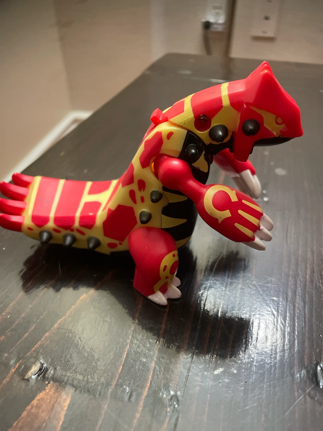 McDonald’s 2015 Pokemon Groudon Figure - photo 2
