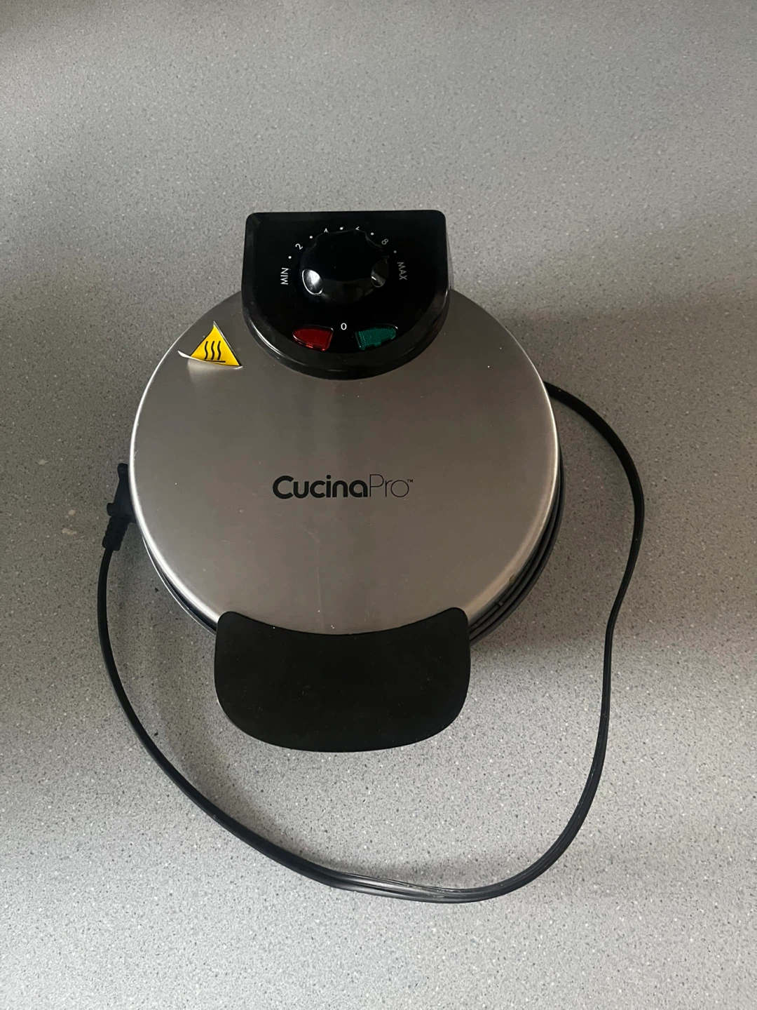 CucinaPro Waffle Maker - photo 2