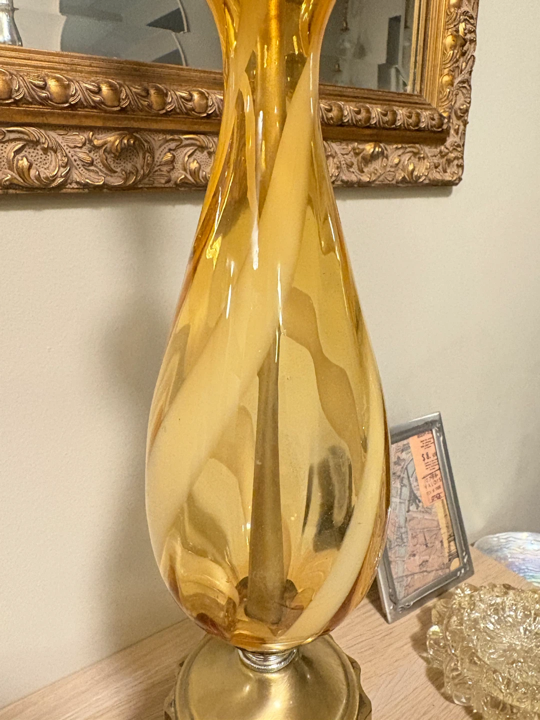 Vintage Swirl Glass Table Lamp - photo 3