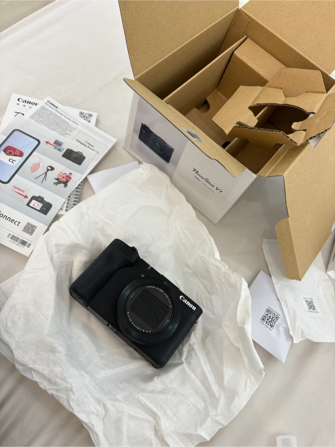Canon powershot V1