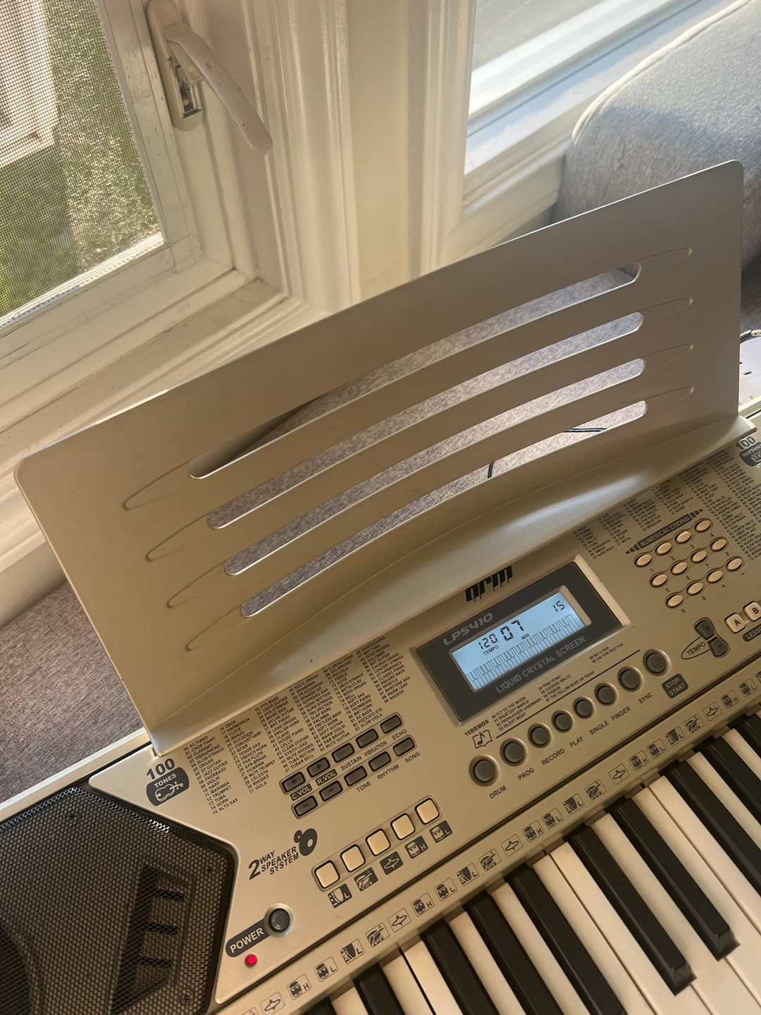 DRM510 61-Key Electronic Keyboard - photo 5