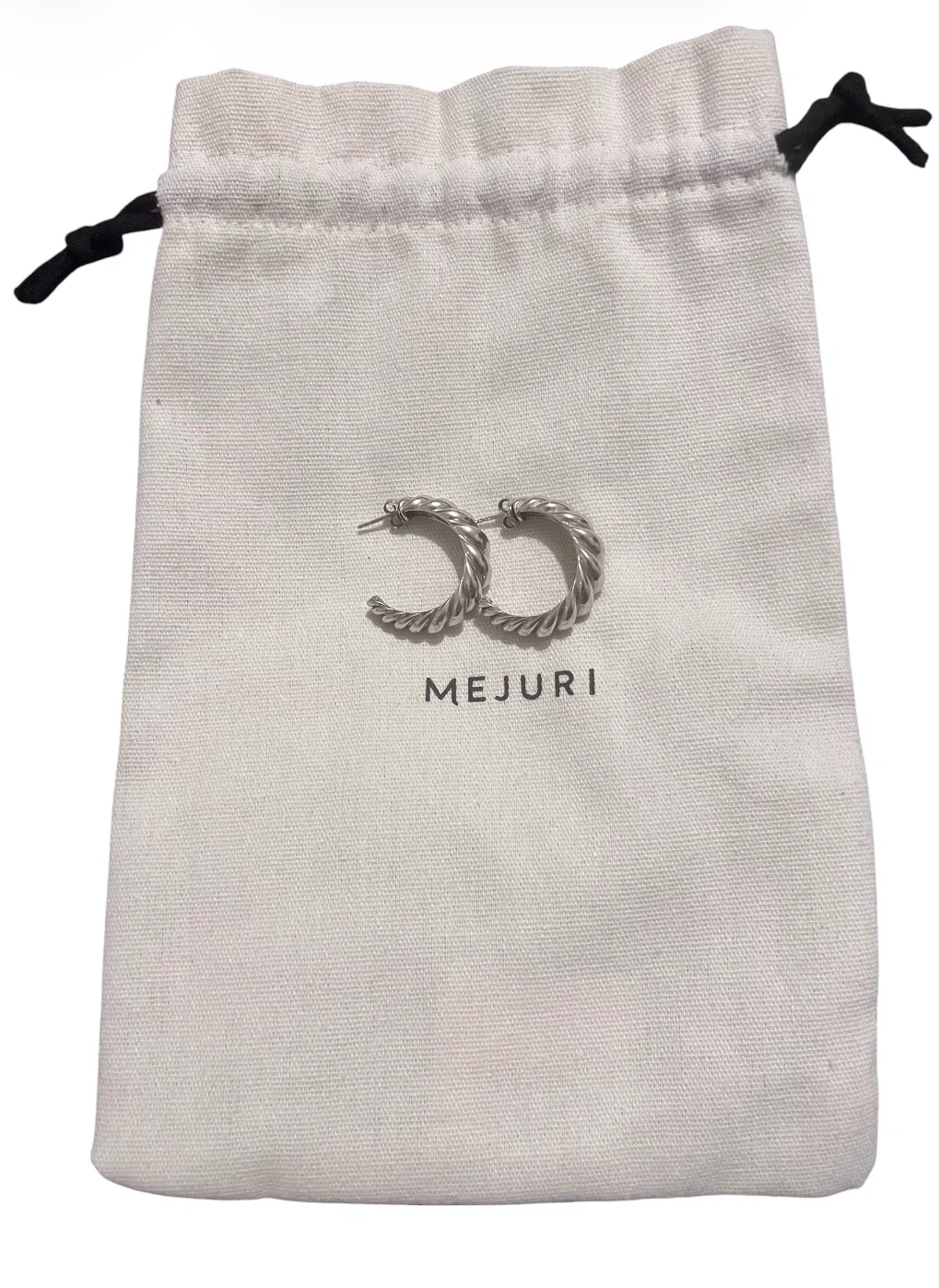 Authentic Mejuri Croissant Dome Hoop Earrings – Discontinued