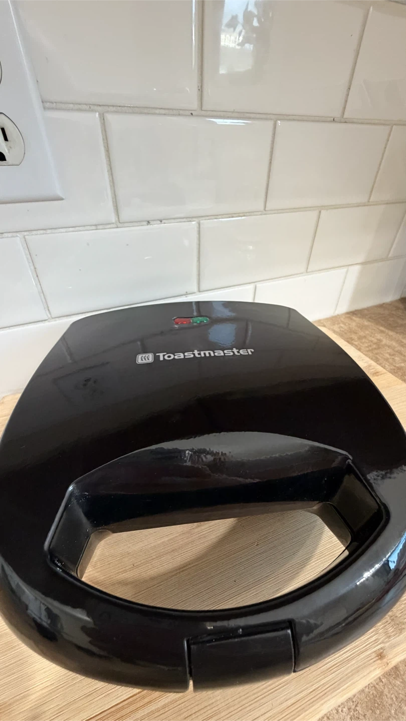 Toastmaster Sandwich Maker - photo 2