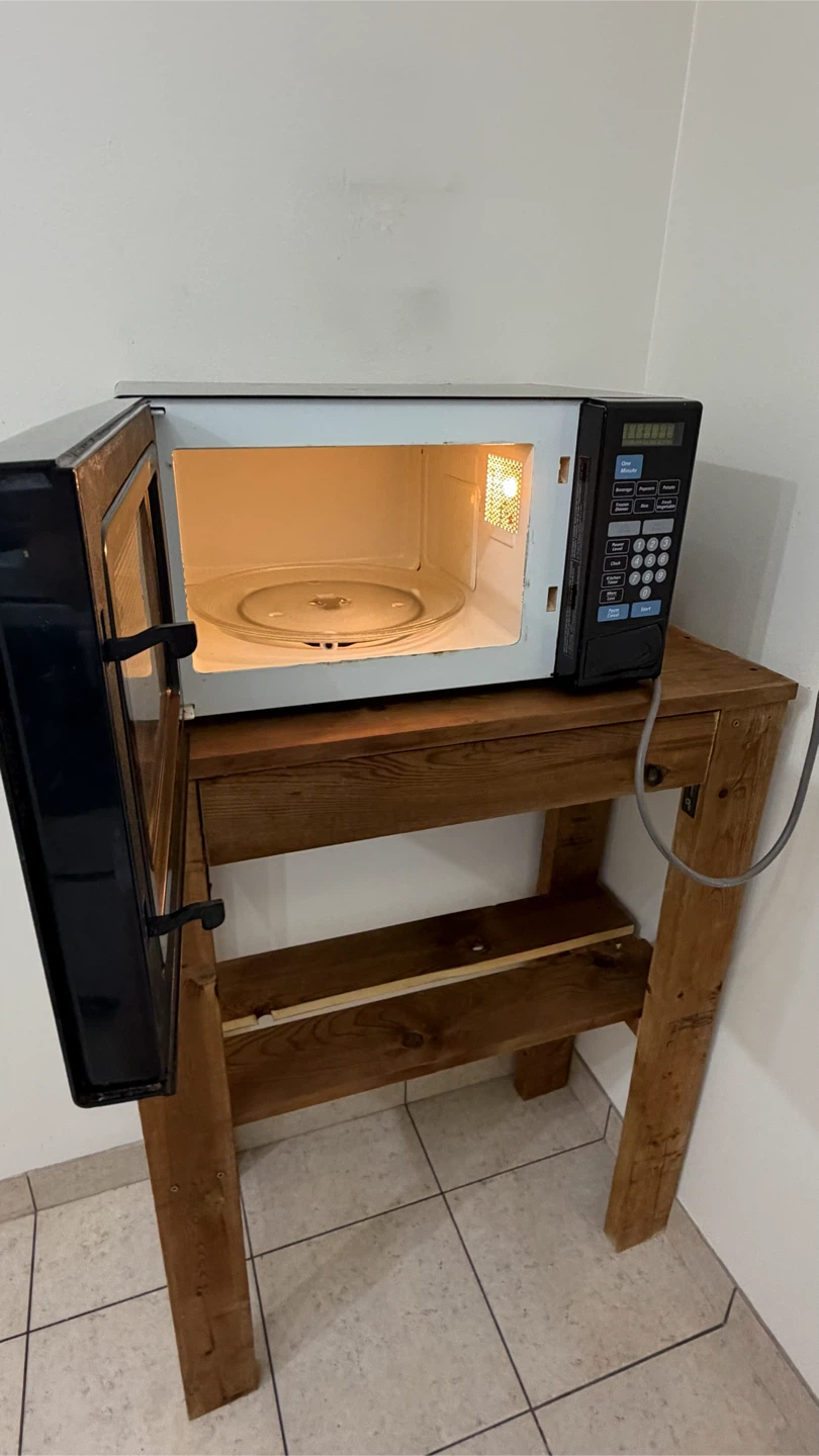 Danby Microwave + Solid Wood Stand - photo 2
