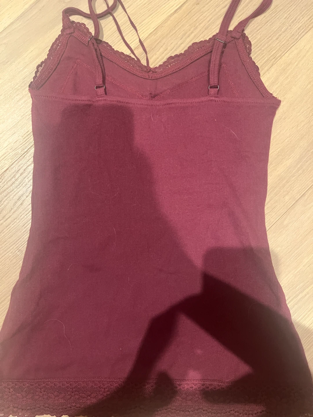 Hollister Burgundy Lace Trim Cami - XS - photo 2