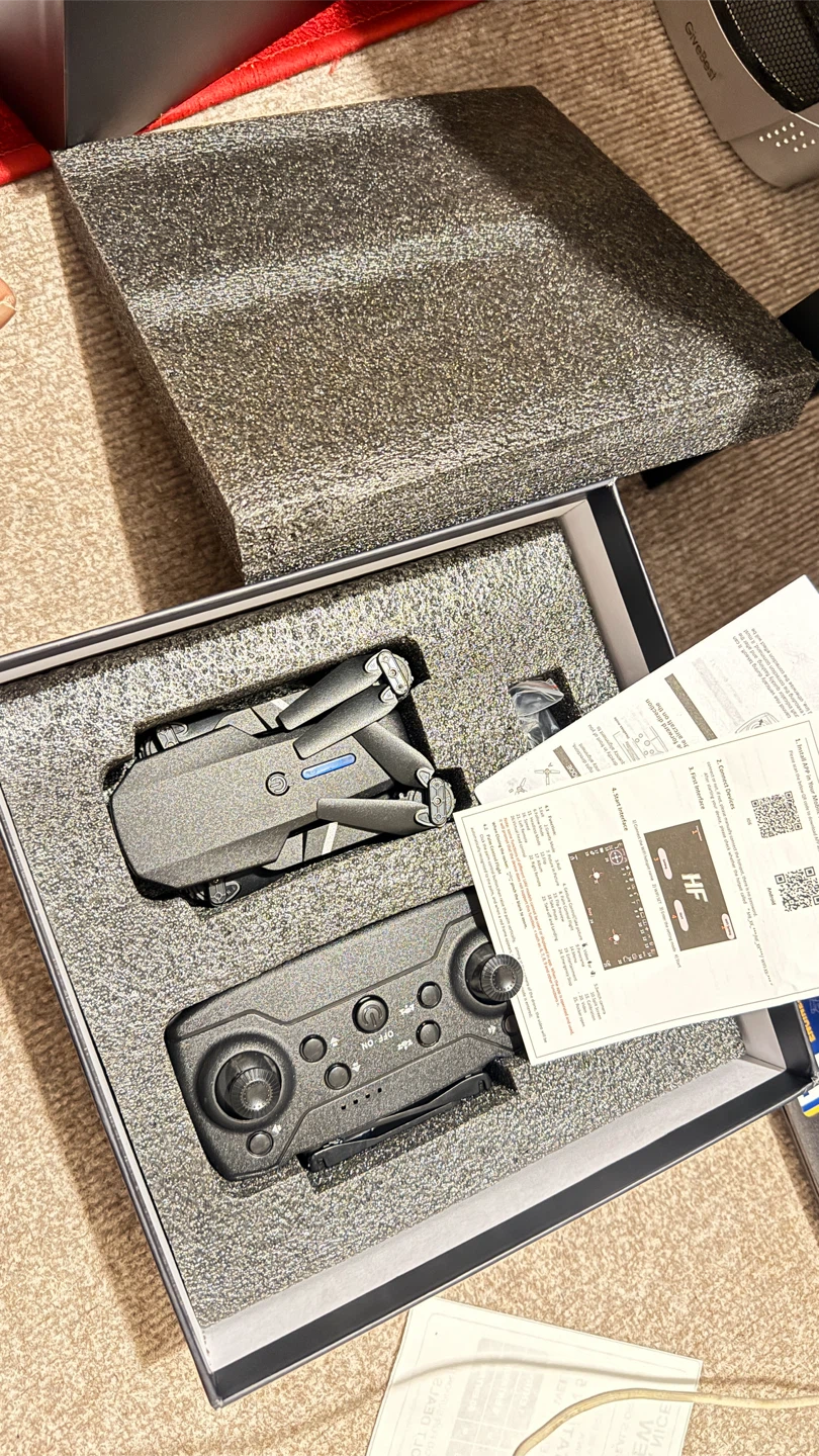 PIEGECOOL Foldable Drone with Controller