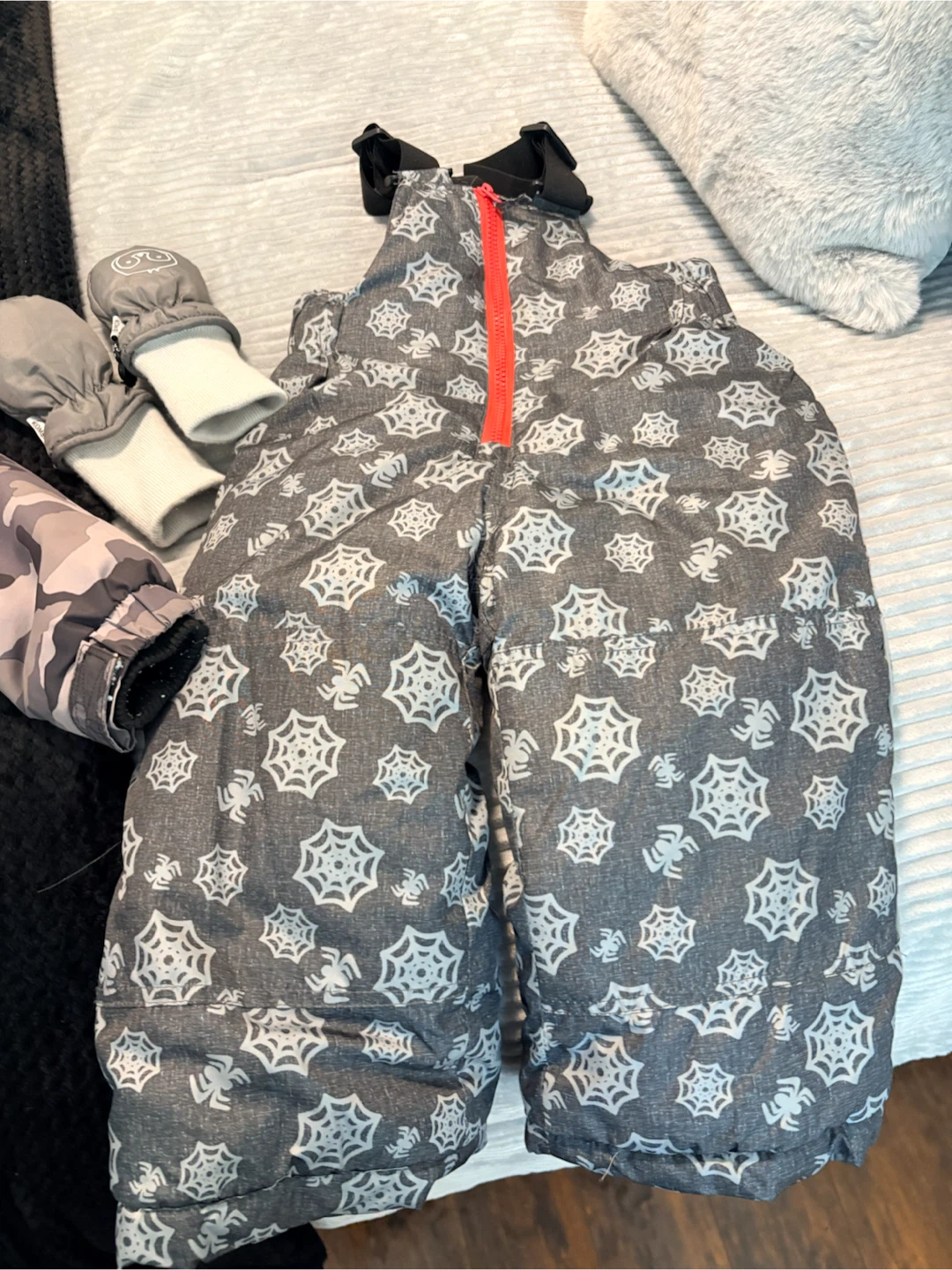 Joe Fresh Toddler Camo Jacket Size 2 - photo 5
