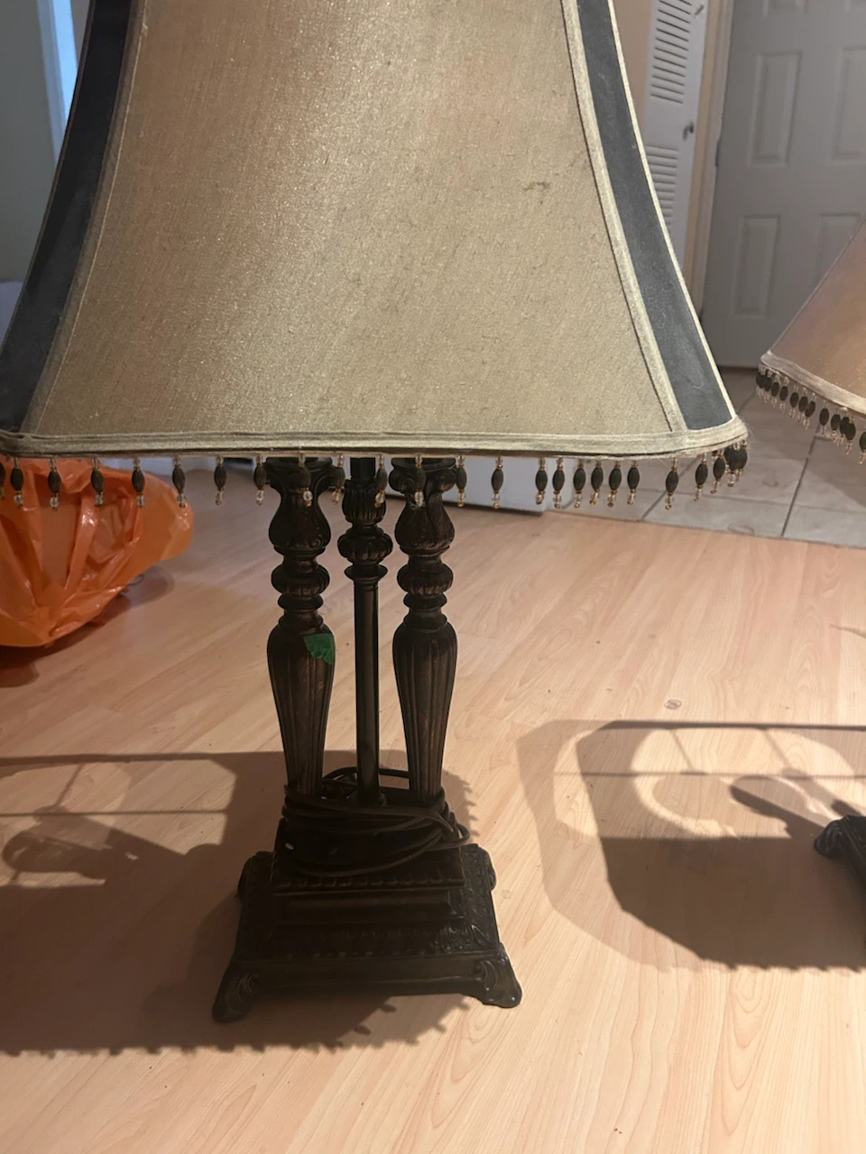 Design by Ashley Table Lamps - Traditional Style - photo 3