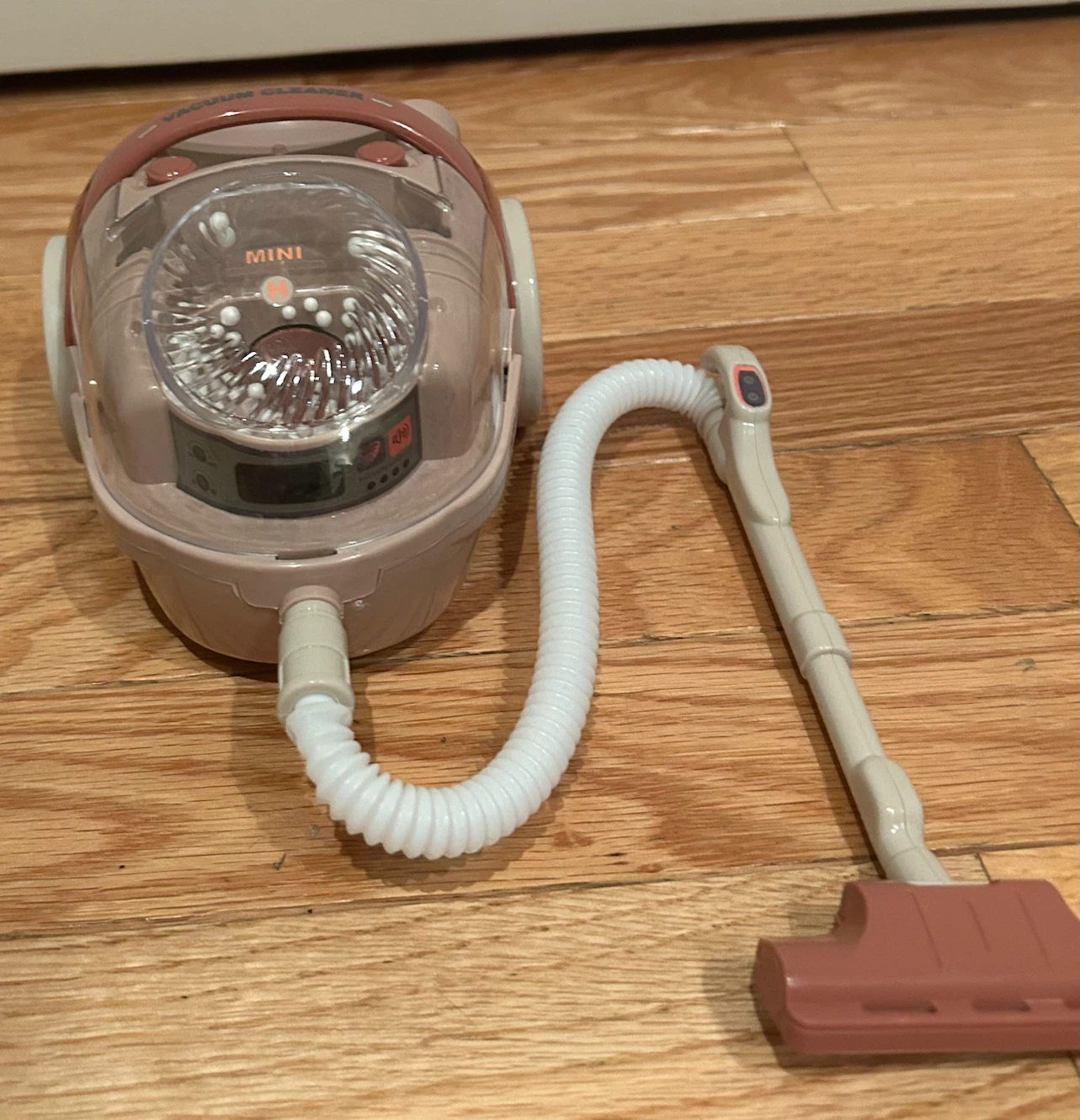 Mini Vacuum Cleaner Toy - photo 3