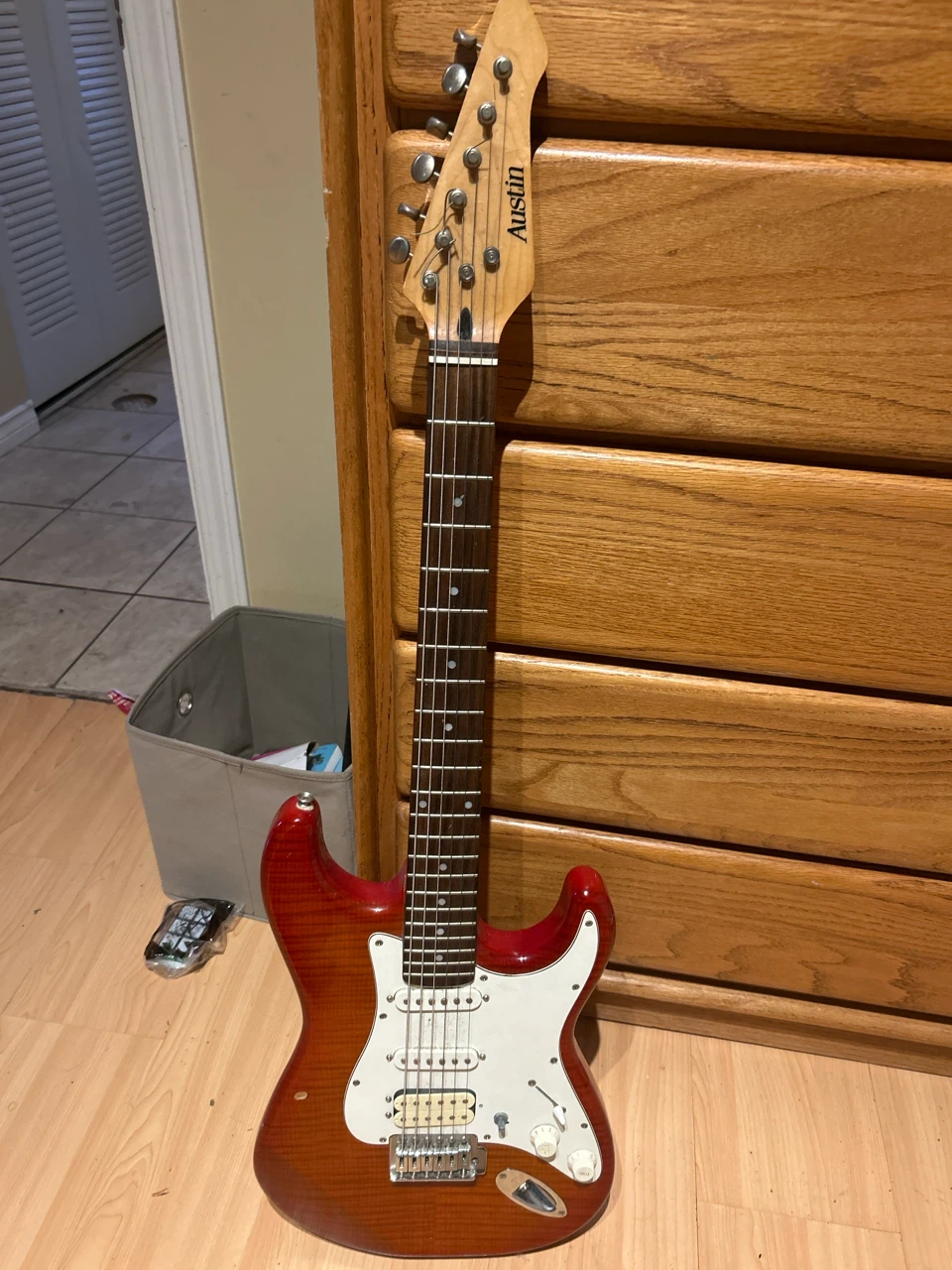 Austin Electric Guitar - Sunburst