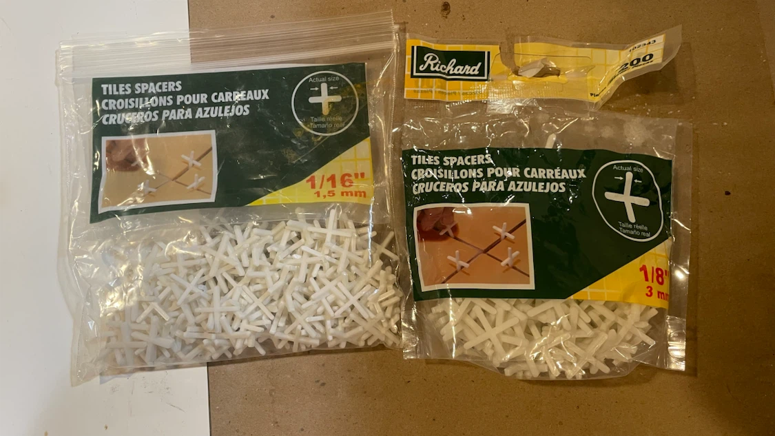 Tile Spacers - 1/16" & 1/8" - Richard