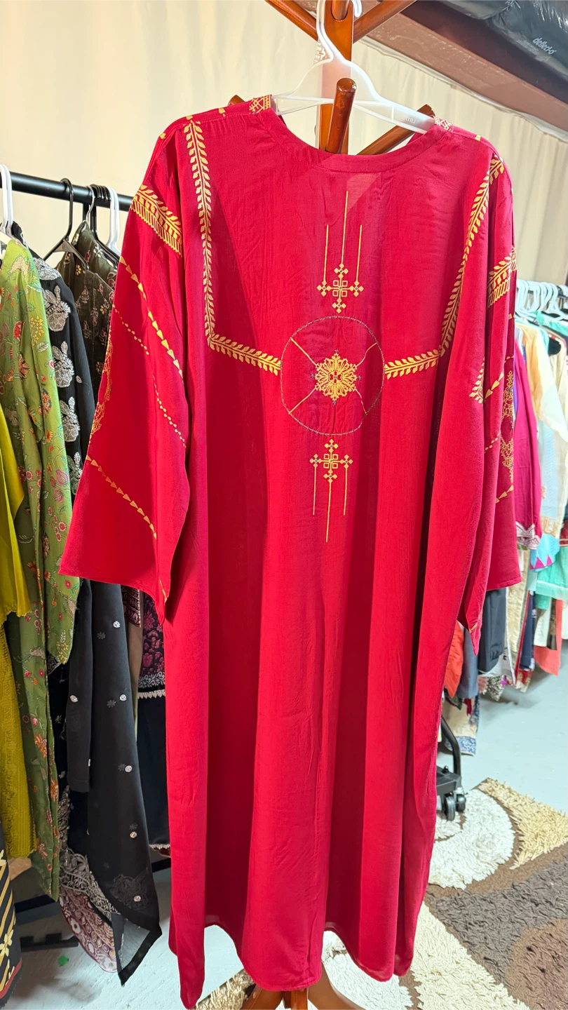 Red with golden kaftan - photo 5