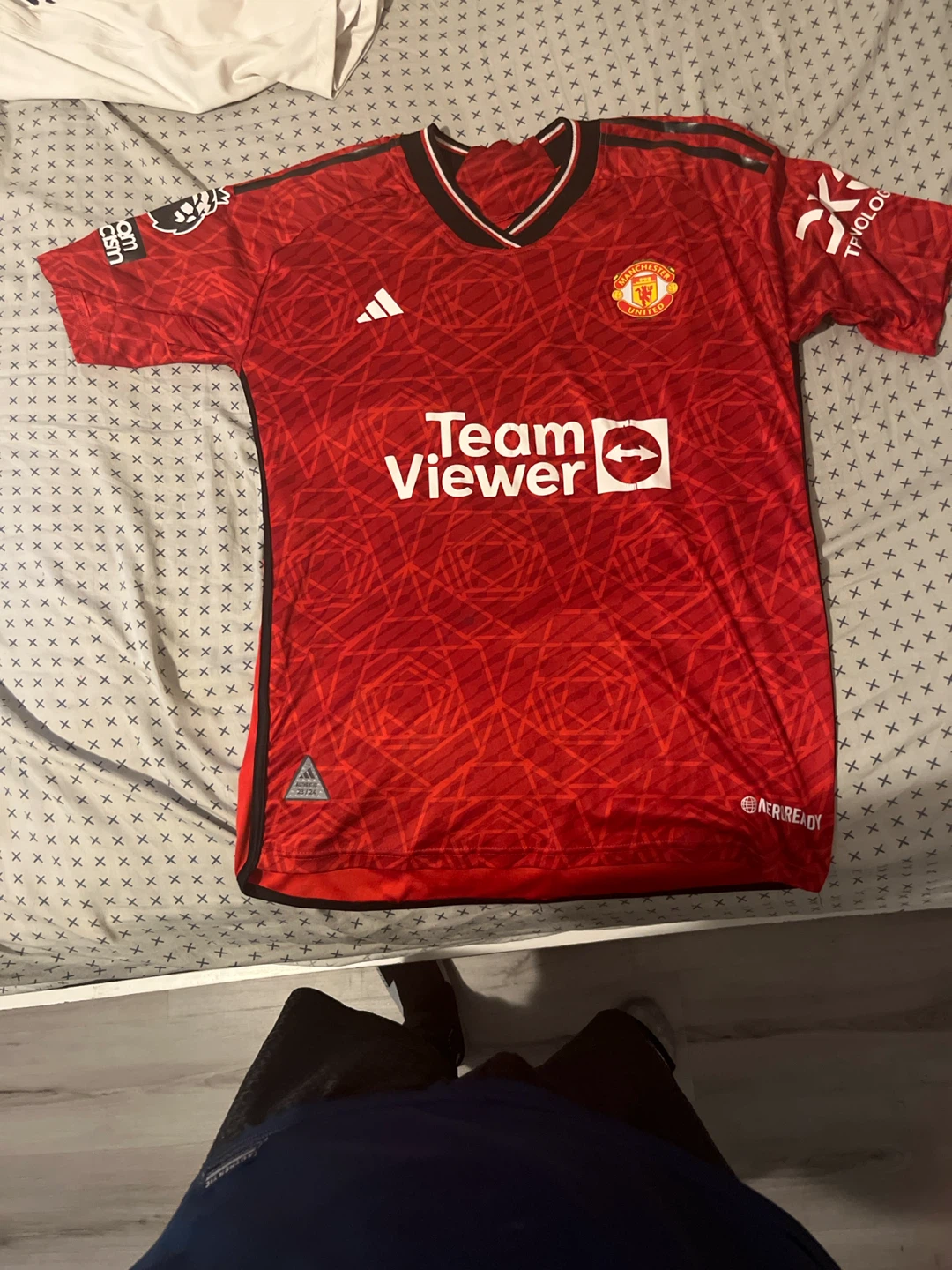 Paris Saint-Germain & Manchester United Soccer Jerseys - photo 5