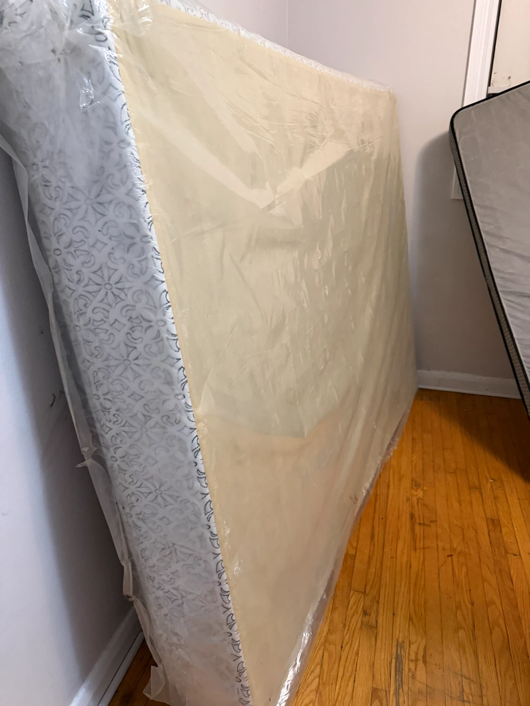 Box Spring Mattress queen