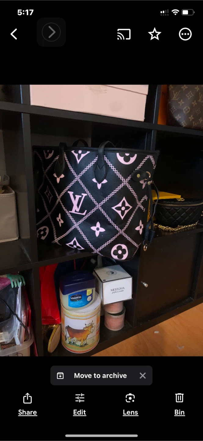 Louis Vuitton Tote Bag with Pouch
