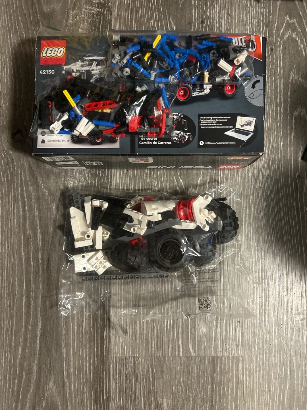 LEGO Technic 42150 Monster Jam Truck - photo 3