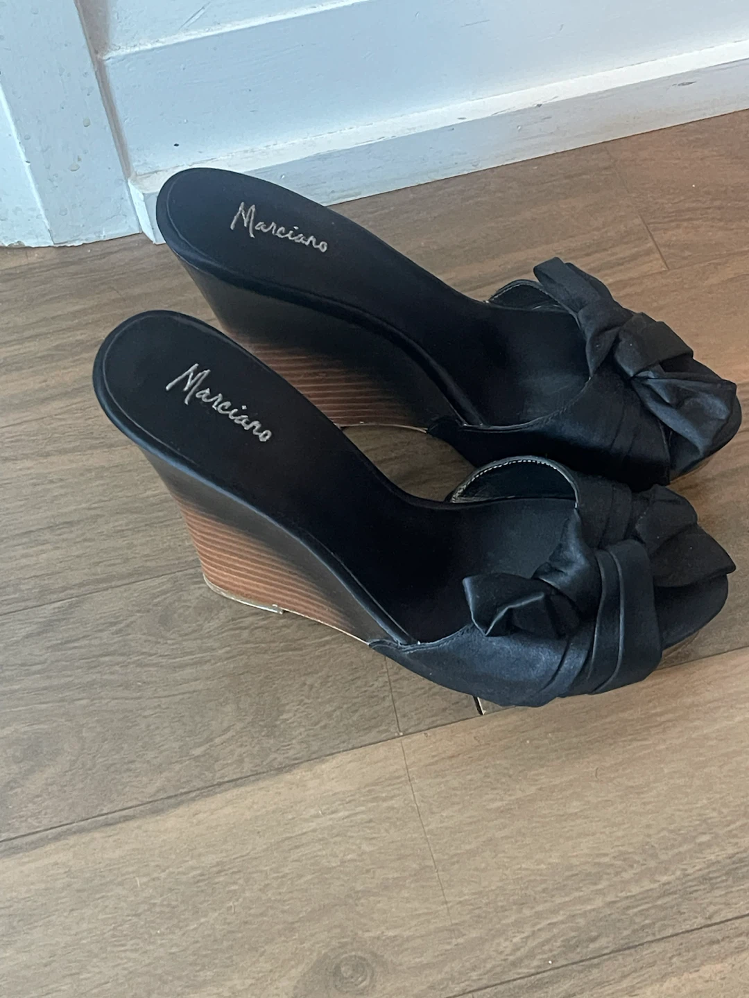 Women's Black Wedge Sandals by Guess - photo 2