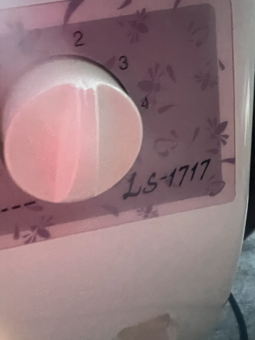 Brother LS-1717 Sewing Machine - photo 2