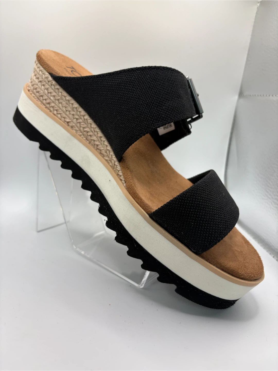 7.5 - TOMS Black Wedge Sandals (Literally like NEW!) - photo 3