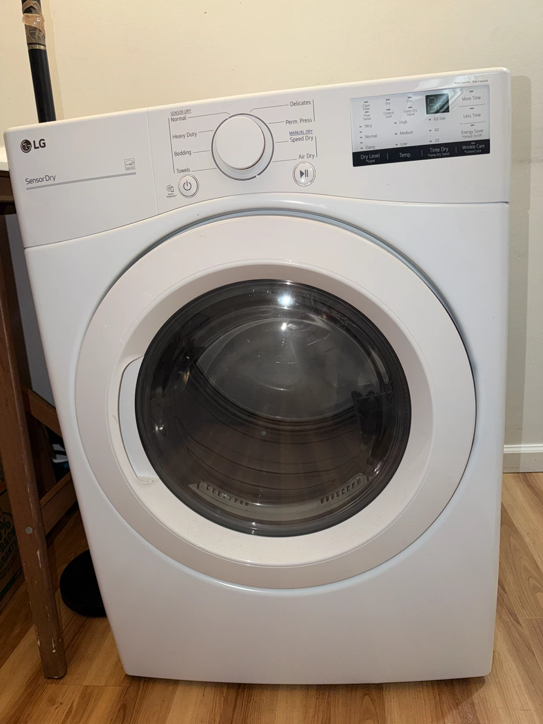 LG DLE3400W Electric Dryer